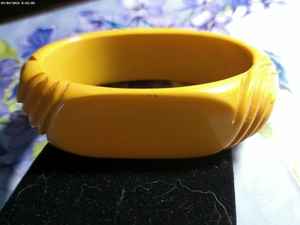 Bracelet en résine de luxe pour filles Style religieux à la mode avec perle diamant ambre Design bijoux décontractés quantité en vrac - Product Image 2