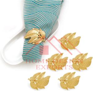 Rond de serviette doré au design classique pour hôtels et restaurants Rond de serviette en aluminium doré pour la maison - Product Image 1