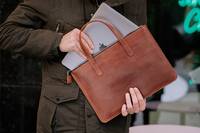 Housse pour ordinateur portable en cuir véritable moderne, légère, durable et portable, 14-15,3 pouces pour MacBook Air M1/M2 LS-0066