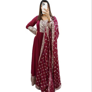 Robe de travail à séquence brodée en dentelle Georgette de qualité supérieure ensemble Dupatta pour les mariages fabriqué à bas prix tissu de pelouse - Product Image 1