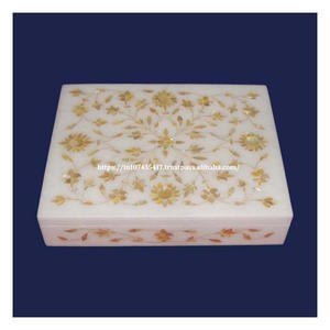 Magnifiques Coffrets Cadeaux en Marbre Blanc Poli Fait Main avec Nacre Rose Incrustée de Logo Personnalisé Vente en Gros de Boîtes à Bijoux Exportées - Product Image 2