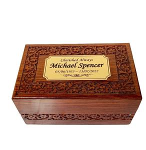 Urnes de crémation en palissandre gravées à la bordure pour cendres humaines Urnes décoratives en bois pour adultes, hommes, femmes, cercueil pour enterrement des cendres - Product Image 3