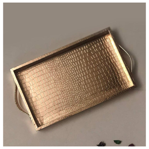 Bandeja de Servicio de Acero Inoxidable de Alta Calidad, Duradera y Elegante, Plato de Metal Artesanal para Bodas, Restaurantes y Hogar - Product Image 4