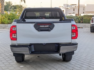 2.4L รถกระบะมือสอง2023เครื่องยนต์ดีเซลเกียร์ธรรมดา5-Seater 150HP 4สูบ4รถบรรทุกทำงาน - Product Image 4