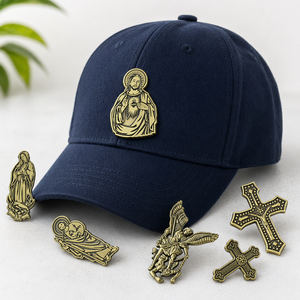 Insignia Metálica Personalizada de Venta Caliente con MOQ Bajo para Sombreros, Bolsos y Accesorios de Ropa - Product Image 1