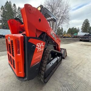 รถตักล้อยาง Kubota รุ่น SVL75-2 พร้อมหัวตักด้านหน้า รถขุดด้านหลัง ขับเคลื่อน 4 ล้อ เกียร์อัตโนมัติ รถแทรกเตอร์ตีนตะขาบ ชิ้นส่วนปั๊มเกียร์ - Product Image 2