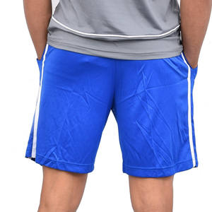 Short en maille de polyester pour homme-Short de gym et de course de haute qualité avec options personnalisables - Product Image 2