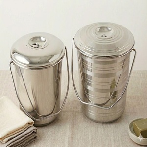 Cubeta Profunda de Acero Inoxidable con Asa, Tapa Superior, Acabado Pulido Espejo, Color Cromo, Apta para Lavavajillas, 1 Pieza con Tapa - Product Image 1