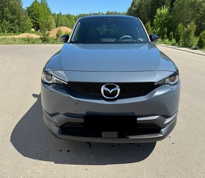 2020 M X H SUV Lithium Battery 110kWh Double Drive Motor AWD Leather Seats 6-Seater Rear <b>Camera</b> <b>Panoramic</b> Sunroof LED Lights - Product Image 1