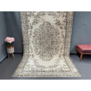 Vintage 5.6x9.2 ft Rug, Turkish Rug, <b>Brown</b> Camouflage Rug <b>Wool</b> - Product Image 1