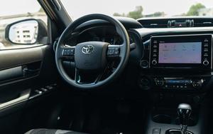Toyota Hilux Diesel 2019, pick-up, boîte automatique, intérieur en cuir, taille des pneus R16, conduite à gauche, arrière, japonais - Product Image 4