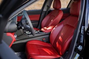 ใช้แล้ว lhd/rhd 2020 Alfa Romeo Giulia RWD - Product Image 4