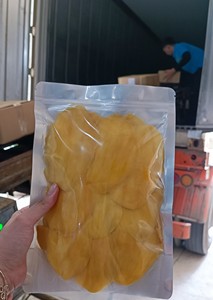 Mango Deshidratado Orgánico Sin Aditivos Ni Conservantes, Empaque a Granel, Medias Rodajas, 100% Natural, Calidad Premium, Alta Calidad, Vietnam - Product Image 3