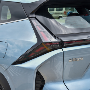 Vehículo Compacto SUV 2025 1.5TD Turbo Gasolina, Tracción Delantera, Transmisión DCT, Económico, Volante a la Izquierda, Nuevo, en Buenas Condiciones - Product Image 5