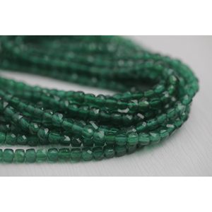 Cadena de Cuentas de Ágata Verde Facetadas en Forma de Cubo para la Fabricación de Joyas - Product Image 2