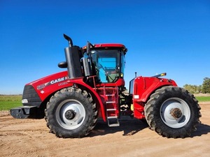 รถแทรกเตอร์ตีนตะขาบ IH Steiger 500 มือสอง สภาพดี ขับเคลื่อน 4 ล้อ 42 แรงม้า เกียร์ธรรมดา ประสิทธิภาพสูง เสียงเบา ปลอดภัยสูง เหมาะสำหรับงานเกษตร - Product Image 4