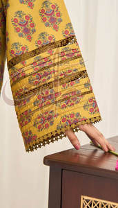 Concevez vos propres costumes formels pour femmes personnalisables - Tissu en gazon écologique de haute qualité, options de couleur moutarde résistantes - Product Image 6