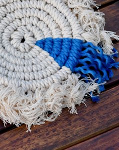 Manteles individuales bohemios tejidos de algodón hechos a mano de macramé, manteles individuales con borlas, posavasos, platos calientes, manteles individuales trenzados redondos - Product Image 3