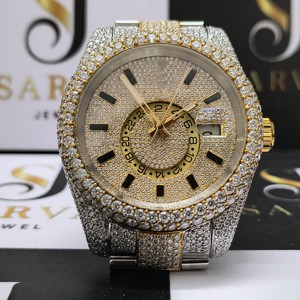 Montre en or massif 18 carats avec moissanite VVS Montre automatique Iced out avec diamants clarté VVS Montre Hip Hop personnalisée pour hommes et femmes - Product Image 2