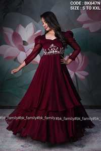 นักออกแบบล่าสุดชุดปักผ้าไหม Chinon งานลําดับชุด Anarkali โดย Fab Zone - Product Image 5