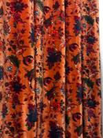 Élégance Terrestre : Rideaux en Velours à Motifs Floraux Rouge Rouille Profond – Velours de Coton de Haute Qualité pour la Décoration de Votre Maison