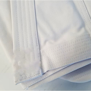 Ventes en gros de tenues de karaté unisexes de qualité professionnelle, 100% coton, personnalisables, séchage rapide, vêtements d'arts martiaux - Product Image 3