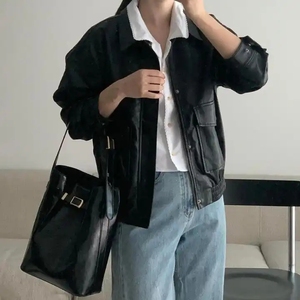 2026 Fashion Women's Bag Bucket Bag <b>Large</b> Capacity Single Shoulder Crossbody Bag Oil Wax Cowhide Simple - Product Image 4
