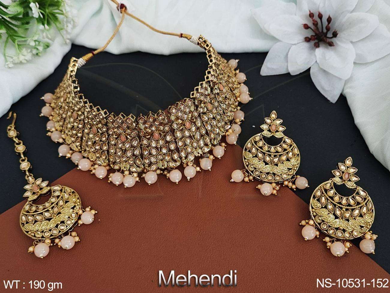 พีชสีพีช