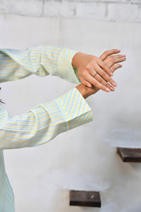 ชุดเดรสผ้าฝ้ายพิมพ์ลายอินเดีย ชุดเดรสผ้าฝ้ายแบบพันรอบตัว ชุดเดรสแขนยาว รับผลิตแบบ OEM ขายส่ง ผลิตภายใต้แบรนด์ของลูกค้า - Product Image 3