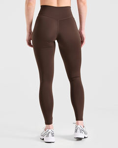 Venta al por mayor de mallas de compresión de cintura alta para mujer con bolsillos profundos tela elástica suave ropa deportiva sin costuras para Yoga gimnasio Fitness - Product Image 2