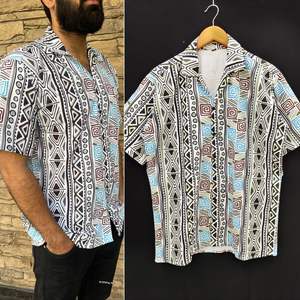 Camisa estampada para regular y vacaciones con estampado texturizado de maíz para hombre - Product Image 4