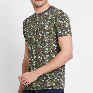 Venta caliente transpirable sólido sublimación Camiseta cómoda Streetwear ecológico 100% poliéster hombres hechos en Pakistán - Product Image 2