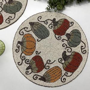 Manteles y Salvamanteles Bordados de Lujo con Cuentas, Ecológicos, para Bodas y Cenas - Product Image 2