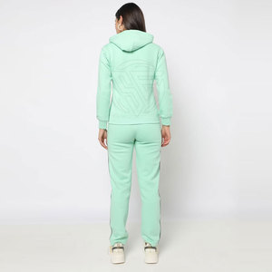 Vente en gros de survêtements respirants pour femmes au meilleur prix et de haute qualité, survêtements à manches longues grande taille pour femmes, service OEM - Product Image 3