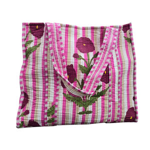Sac fourre-tout en coton matelassé à imprimé artisanal pour femmes, sac de shopping fait à la main, sac à bandoulière matelassé - Product Image 1