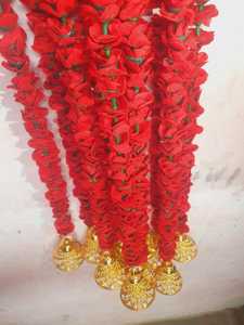 พวงมาลัยลารากันดอกดาวเรืองดอกกุหลาบงานฝีมืออินเดีย70ชิ้นพร้อมระฆังพวงมาลัยตกแต่งงานแต่งงานฮาลดีเมฮันดี้สำหรับตกแต่ง - Product Image 4