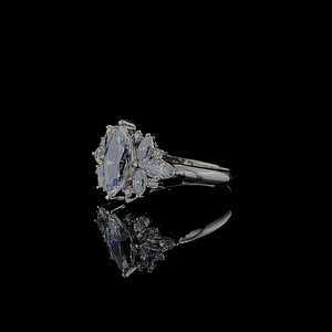 Anillo de Compromiso Cristiano de Lujo con Moissanita de Corte Princesa de 1.0 CT con Certificación IGI, Plata de Ley para Bodas y Fiestas de Mujeres - Product Image 2