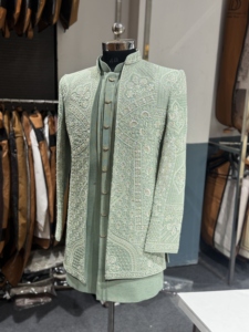 Veste ethnique de mariage pour homme en sherwani vert olive brodé - Product Image 2