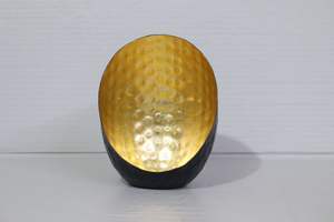 Porte-bougie fantaisie en fer avec des motifs uniques et différents utilisé pour brûler des bougies à la maison et dans les restaurants - Product Image 2