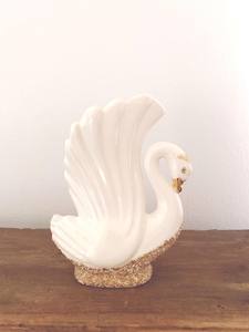 Modern Decorative Resin Swan Figurine-Eco-Friendly & Durable Artistic Home Desk/<b>Table</b> <b>Decoration</b> - Product Image 6