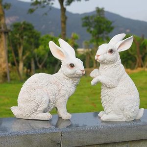 Lot de 2 lapins assis et debout pour décoration de jardin, figurines d'animaux, ensemble de sculptures lapins de Pâques blancs - Product Image 3