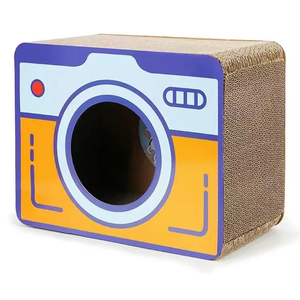 Casa para gatos con forma de radio retro ecológica: rascador elegante y acogedor para su mascota - Product Image 3
