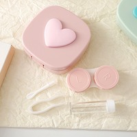 Estuche para gafas de tamaño compacto con forma de corazón cuadrado más vendido, caja de almacenamiento, caja de embalaje de plástico vacía disponible en varios colores