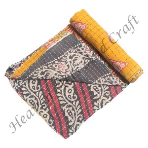 ผ้าห่มตกแต่งเตียงแบบเย็บมือโบราณ ผ้าคลุมแบบคันธาจากอินเดีย ผ้าห่มแบบสองด้านเย็บมือ ผ้าห่มหนานุ่มแบบเย็บมือจากผ้าส่าหรีเก่า งานปะติดปะต่อ - Product Image 5