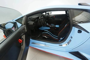 Lamborghini Huracán STO 2023 Certificado, Limpio y en Buen Estado - Product Image 3