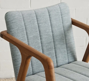 Chaise de Salle à Manger Moderne Mid-Century en Bois de Noyer avec Siège et Dossier Rembourrés Bleu Ciel Beige Design Élégant Fauteuil Minimaliste - Product Image 4