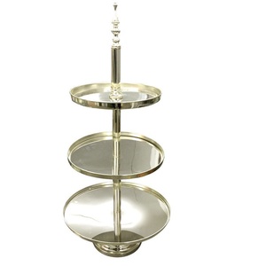 Plateau de service à fruits en métal à 3 niveaux pour fêtes de mariage et d'anniversaire Utilisation pour vaisselle Décoration Gâteau Serveur - Product Image 6