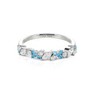 Anillo de Media Eternidad Personalizado para Mujer - Bañado en Oro Rosa o Oro con Incrustaciones Románticas - Product Image 1
