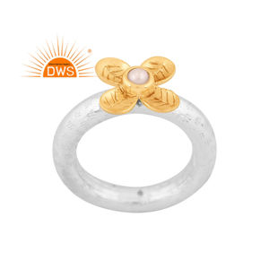 Dernières tendances Bague empilable en argent sterling 925 avec perles naturelles et pierres précieuses au design floral Fabricant de bijoux personnalisé - Product Image 1