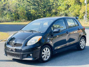 Usado 2009 T * oyota Yaris S - Product Image 2